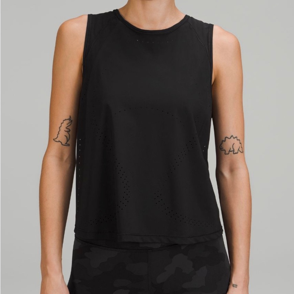 Lululemon Special Edition Sculp Tank Perforation